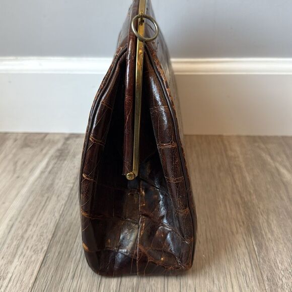 Vintage Ideal Leather Crocodile Bag Brown Embossed Brass Clasp - Picture 2 of 13